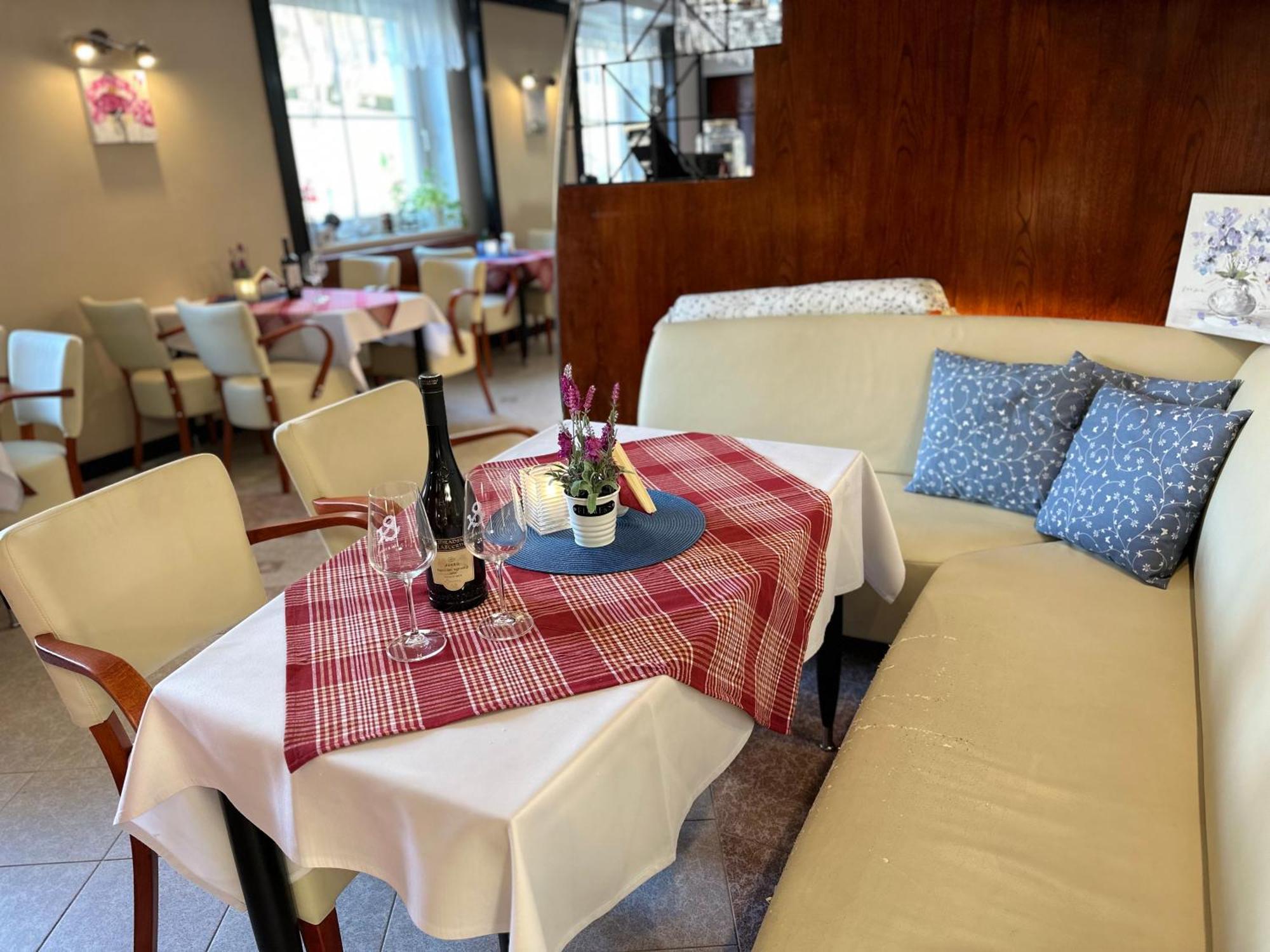 Wellness Hotel Stare Mesto Uherske Hradiste Luaran gambar