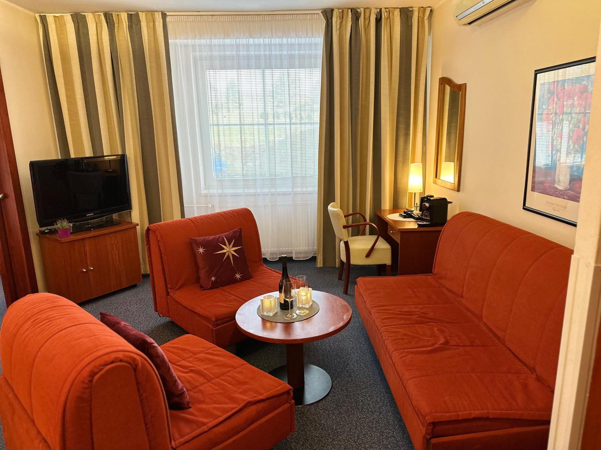 Wellness Hotel Stare Mesto Uherske Hradiste Luaran gambar