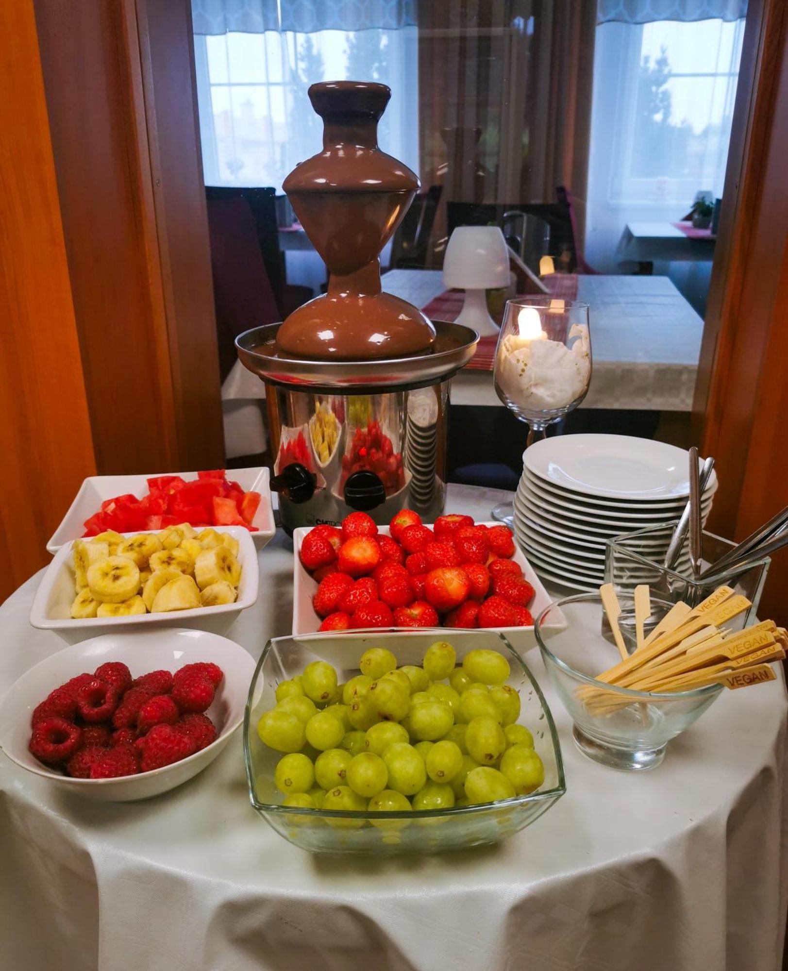 Wellness Hotel Stare Mesto Uherske Hradiste Luaran gambar